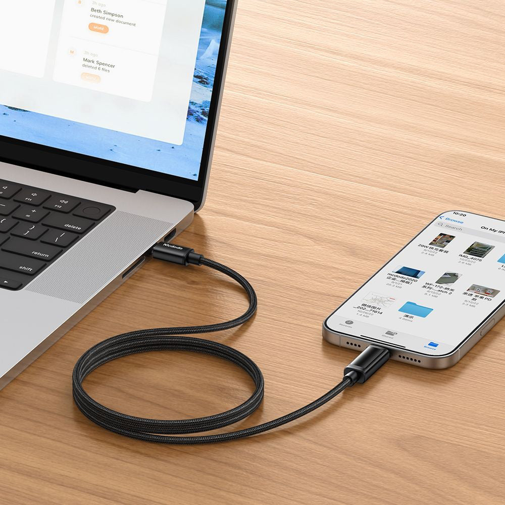 Cablu Date si Incarcare USB-C - USB-C McDodo CA-8000 Display, 100W, 1.2m, Negru