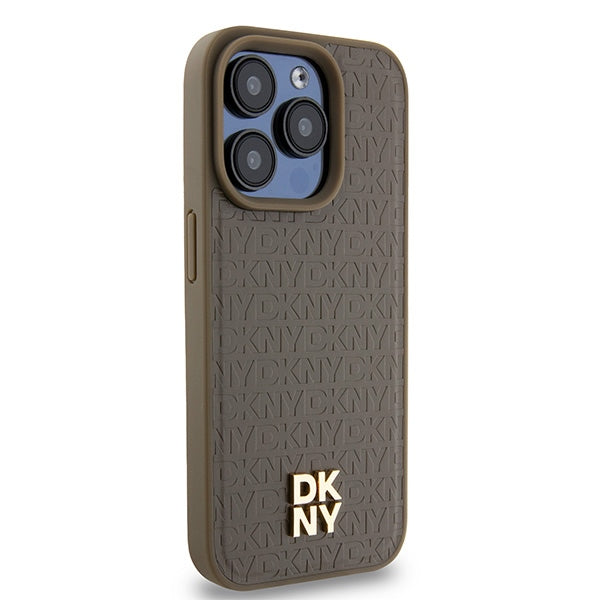 Husa MagSafe pentru Apple iPhone 15 Pro, DKNY, Monogram Pattern Metal Logo, Maro
