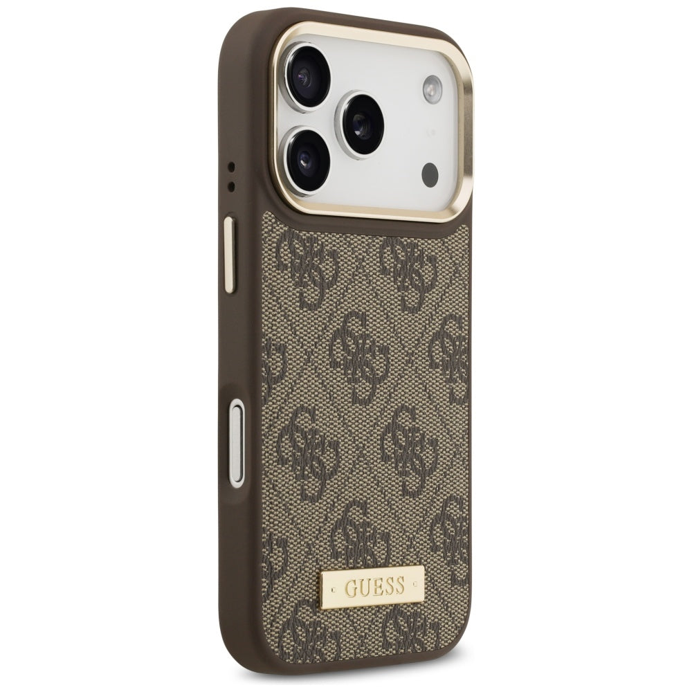 Husa MagSafe pentru Apple iPhone 17 Pro, Guess, 4G Logo Plate, Maro