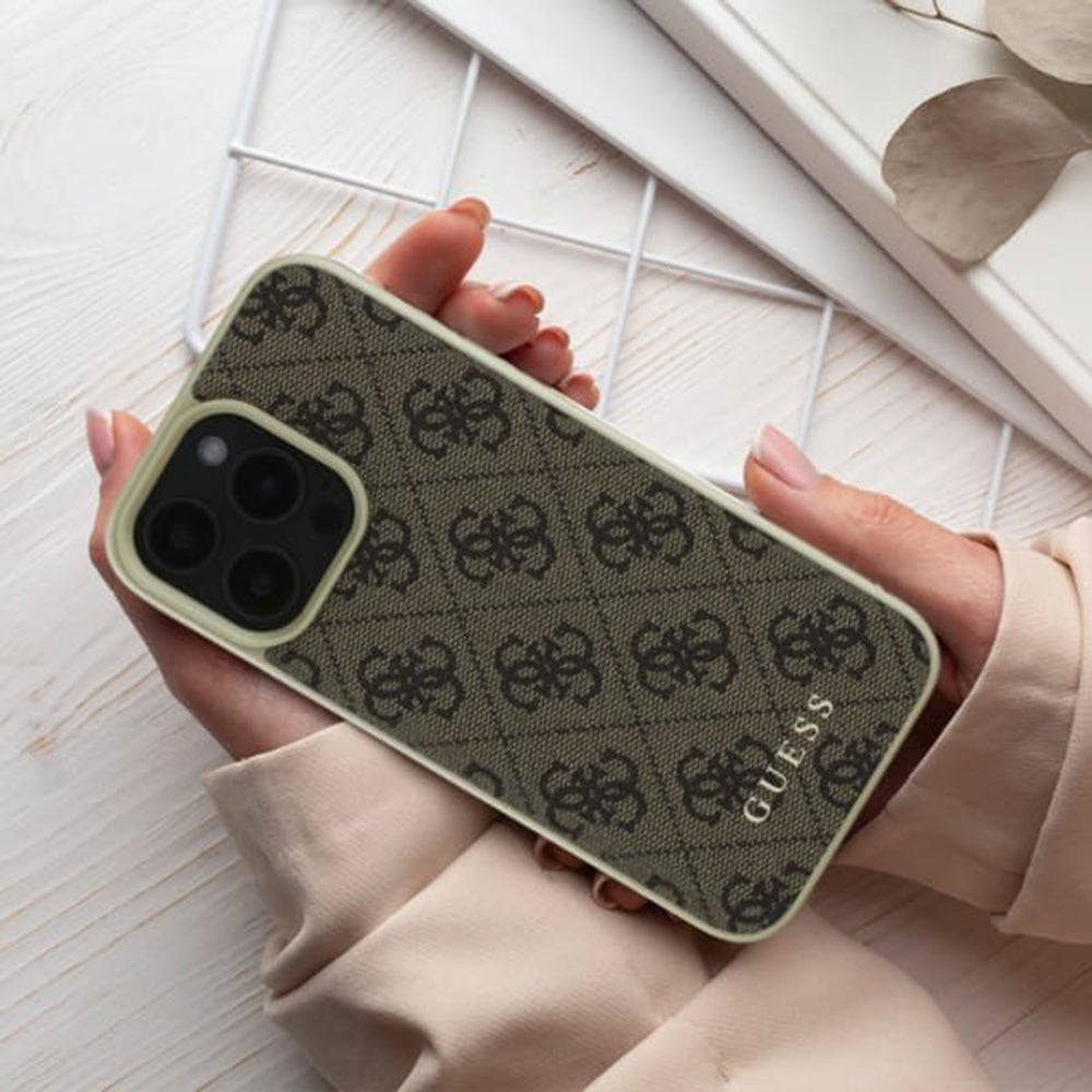 Husa pentru Apple iPhone 16 Pro, Guess, 4G Charm, Maro