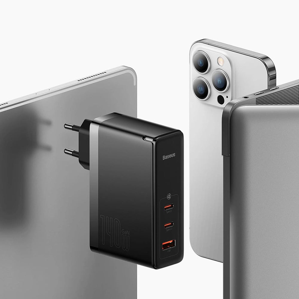 Incarcator Retea Cu Cablu USB-C Baseus GaN5 Pro, 140W, 5A, 1 x USB-A - 2 x USB-C, Alb CCGP100202