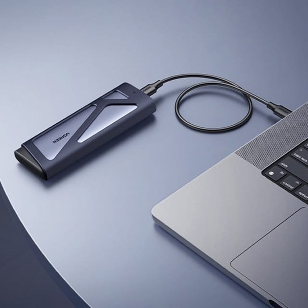 Rack UGREEN CM767 (15813) pentru SSD M.2 NVMe / NGFF, Gri