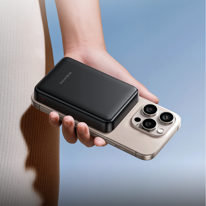 Baterie Externa Wireless Borofone BJ82A Dawn, 10000mAh, 22.5W, QC + PD + FQI, 1 x QI - 1 x USB-A - 1 x USB-C, Neagra