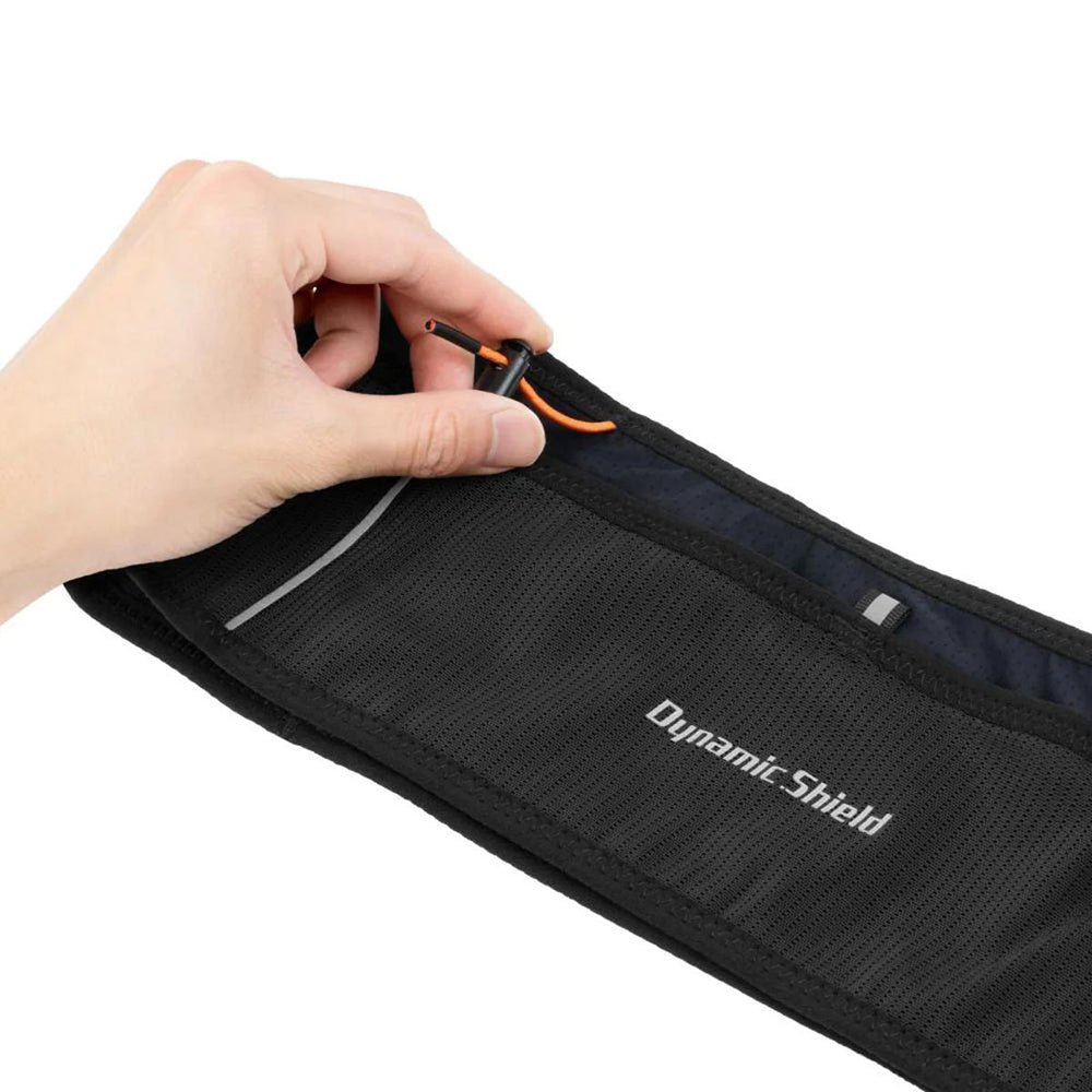 Centura Alergare Spigen  Dynamic Shield A712, Dimensiune M, Neagra AMP11676