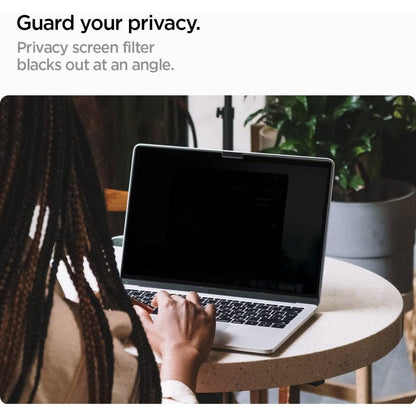 Folie Protectie Ecran Privacy Spigen Safe View Magnetic pentru Apple MacBook Pro 14inch (2022) / (2024) / (2023) / (2021), Plastic AFL06158