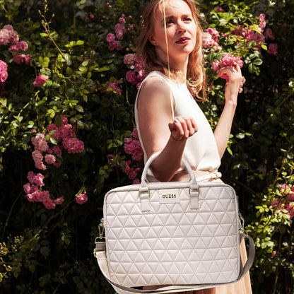 Geanta Guess Quilted pentru Laptop 15inch, Roz