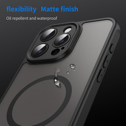Husa MagSafe pentru Apple iPhone 15 Pro, Techsuit, HaloFrost II, Neagra