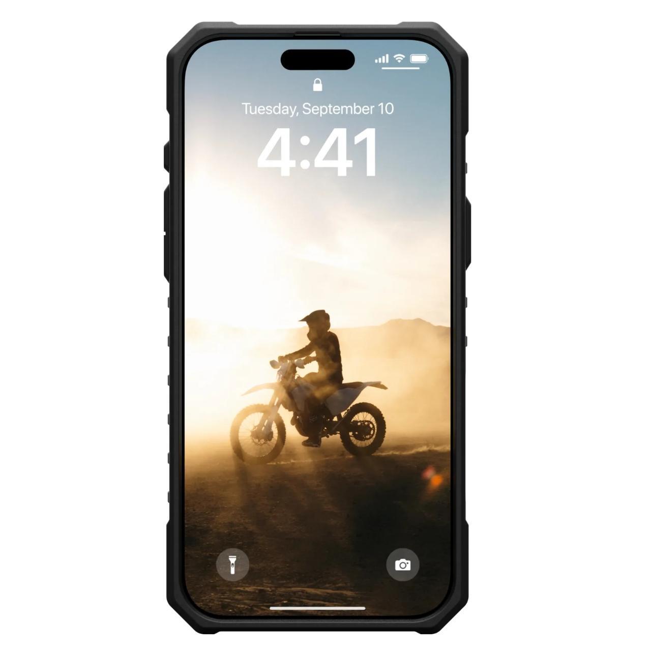 Husa MagSafe pentru Apple iPhone 16 Pro, Urban Armor Gear, Pathfinder, Verde