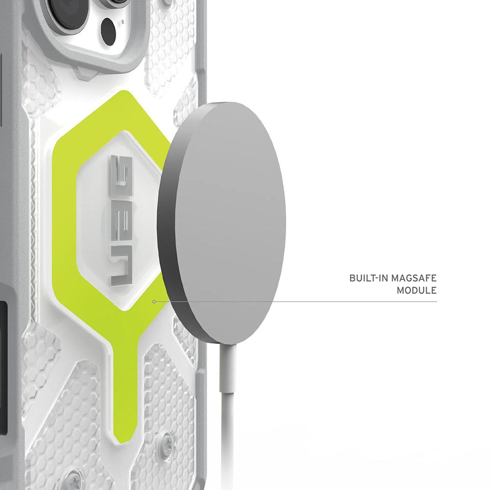 Husa MagSafe pentru Apple iPhone 17 Pro, Urban Armor Gear, Pathfinder Clear, Verde