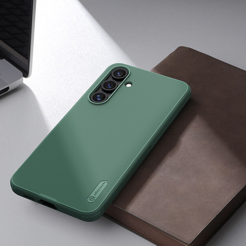 Husa MagSafe pentru Samsung Galaxy S24 FE S721, Nillkin, Super Shield Pro, Neagra Satinata