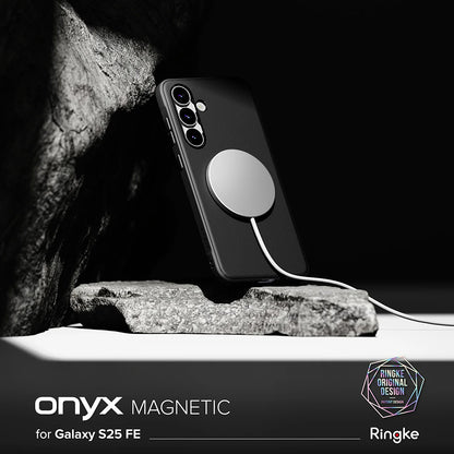 Husa MagSafe pentru Samsung Galaxy S25 FE, Ringke, Onyx, Neagra