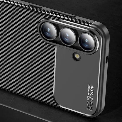 Husa pentru Samsung Galaxy S25 FE, Techsuit, CarbonFiber, Neagra
