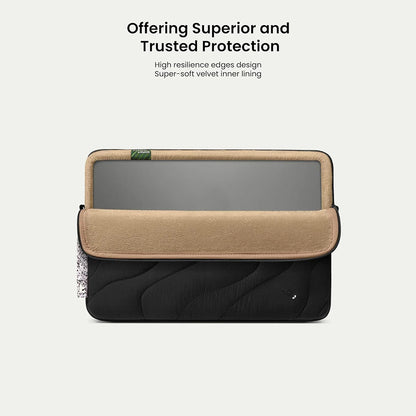 Husa Tomtoc Terra pentru Laptop 14inch, Neagra