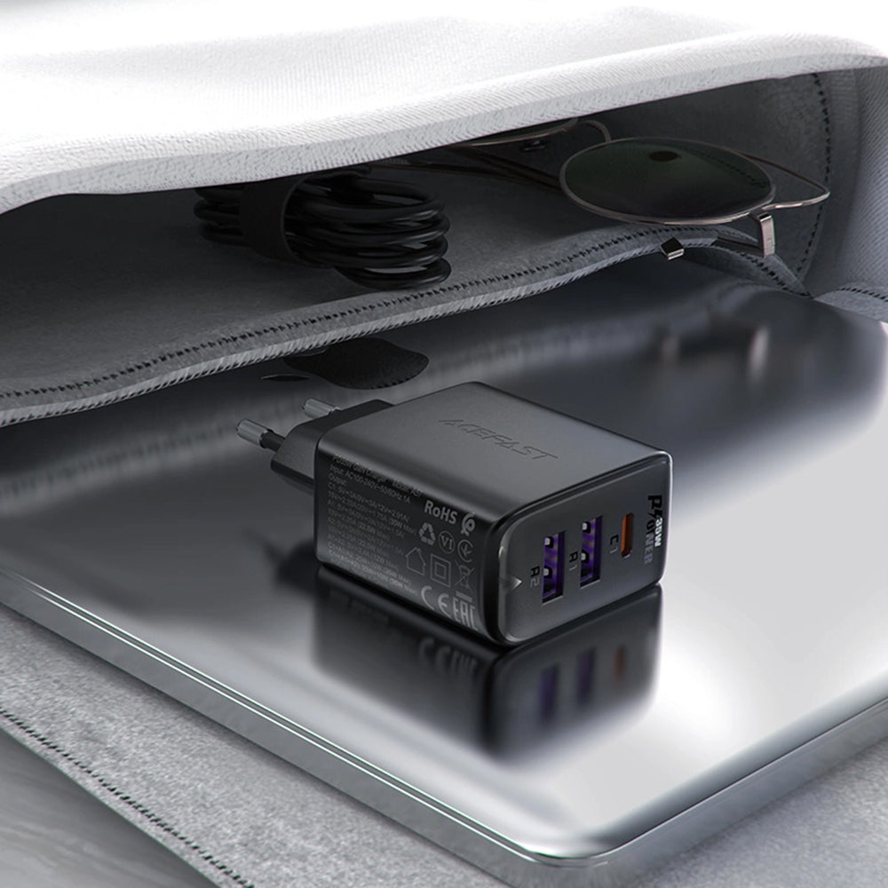 Incarcator Retea Acefast A57, 35W, 3A, 2 x USB-A - 1 x USB-C, Negru