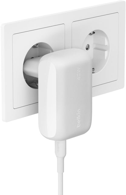 Incarcator Retea Belkin BoostCharge Dual, 42W, 3A, 1 x USB-A - 1 x USB-C, Alb WCB009vfWH