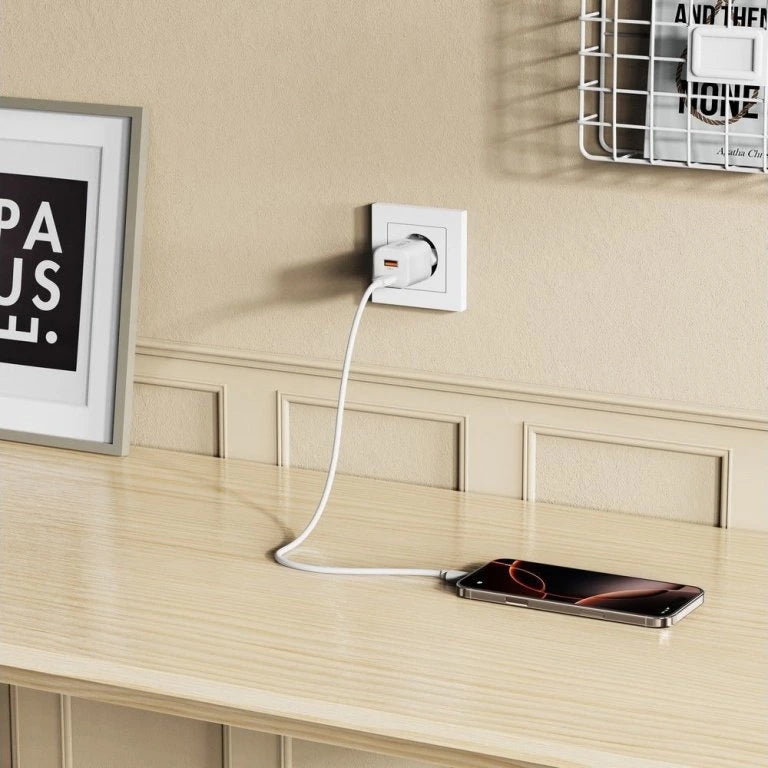 Incarcator Retea Tech-Protect NCM33W, 33W, 3A, 1 x USB-A - 1 x USB-C, Alb
