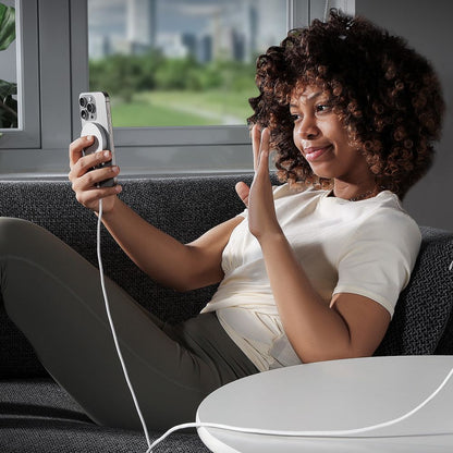 Incarcator Retea Wireless ESR HaloLock, 15W, 1.67A, Argintiu